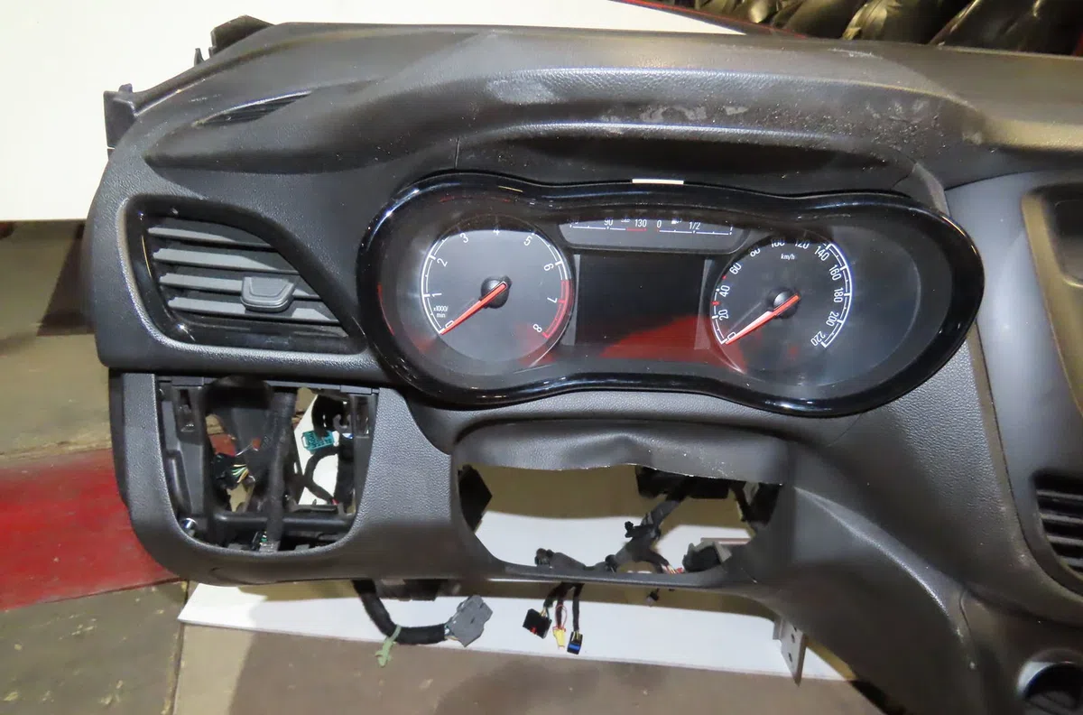 Planche de bord Peugeot 307 CC (3B) 2.0 16v (2003-2005) occasion
