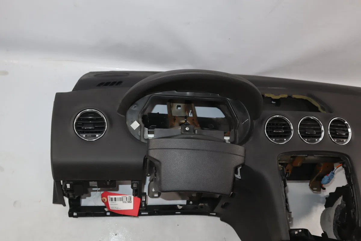 Planche de bord Peugeot 308 CC (4B_) 2.0 hdi (2009-2012) occasion