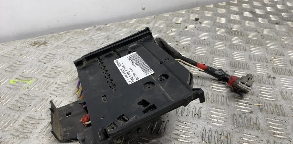 Platine fusible av FORD C-MAX 2 PHASE 1 occasion
