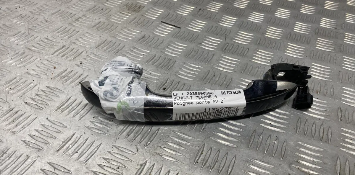 Poignee ext porte avd RENAULT MEGANE 4 PHASE 1 occasion
