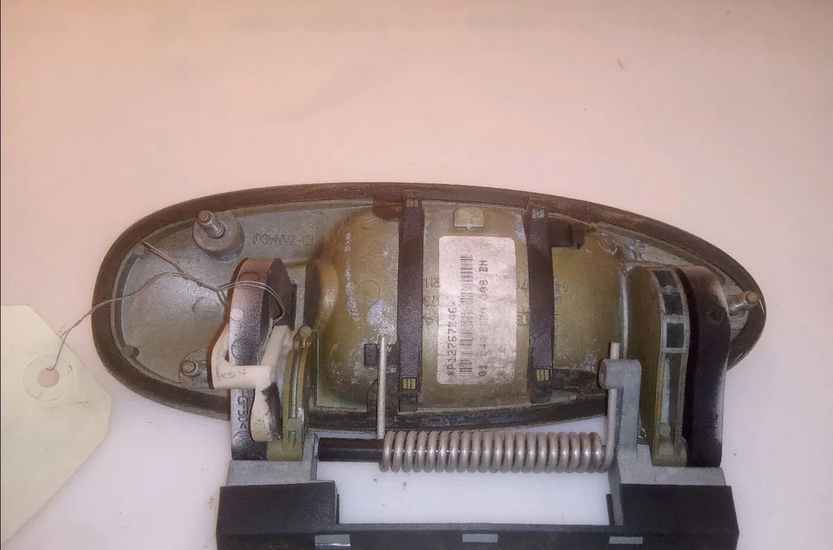 Poignee ext porte avd Saab 9-3 Break (E50) 1.9 tid (2005-2015) occasion