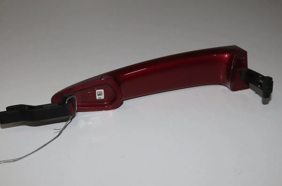 Poignee ext porte avg Bmw 3 (E90) 318 d (2007-2011) occasion