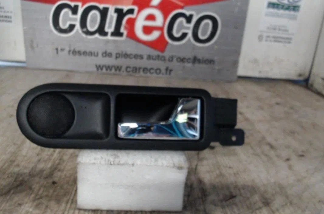 Poignee int porte ard VOLKSWAGEN GOLF 4  GOLF 4 occasion