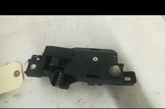 Poignee int porte avd Ford S-MAX (WA6) 1.8 tdci (2006-2014) occasion