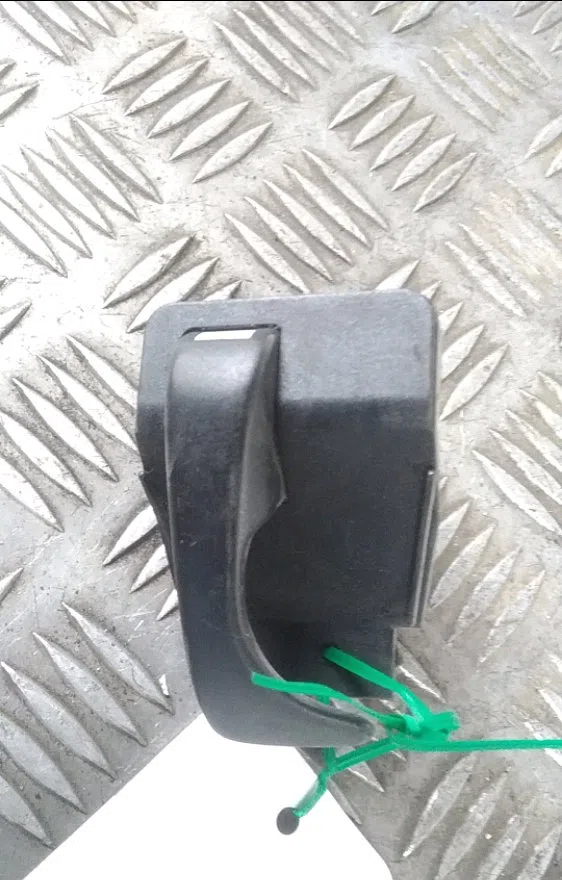 Poignee int porte avg FORD FIESTA 3 1993 occasion