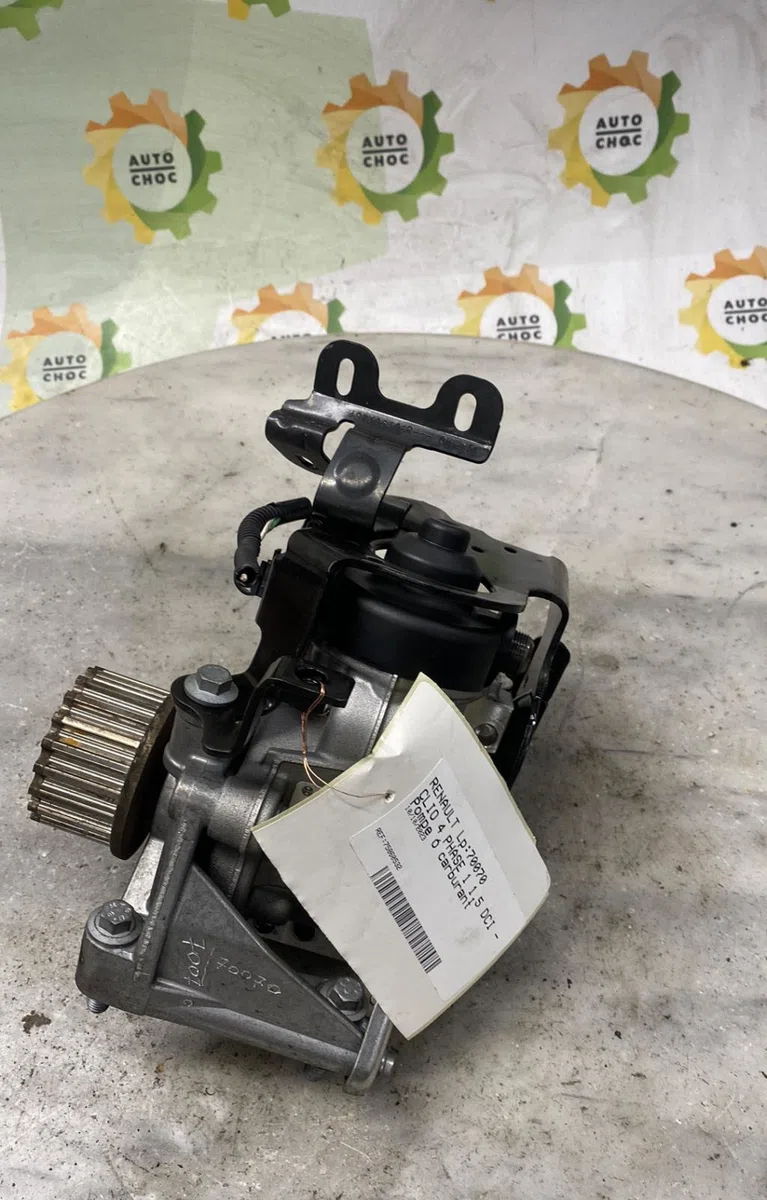 Pompe à carburant électrique RENAULT CLIO 4 PHASE 1 occasion