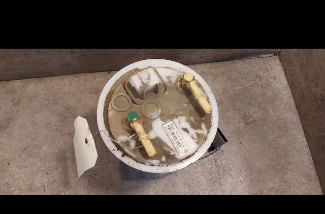 Pompe à carburant immergée Dacia DUSTER (HS_) 1.5 dci (2010-2018) occasion