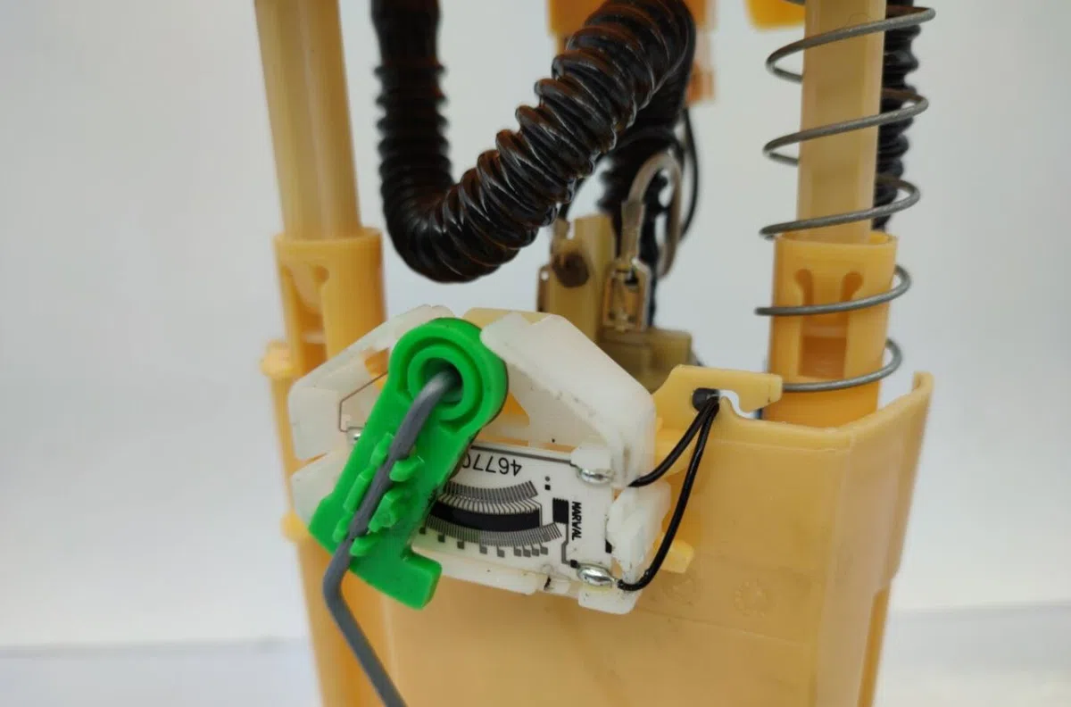 Pompe à carburant immergée RENAULT CLIO 4 PHASE 2 occasion