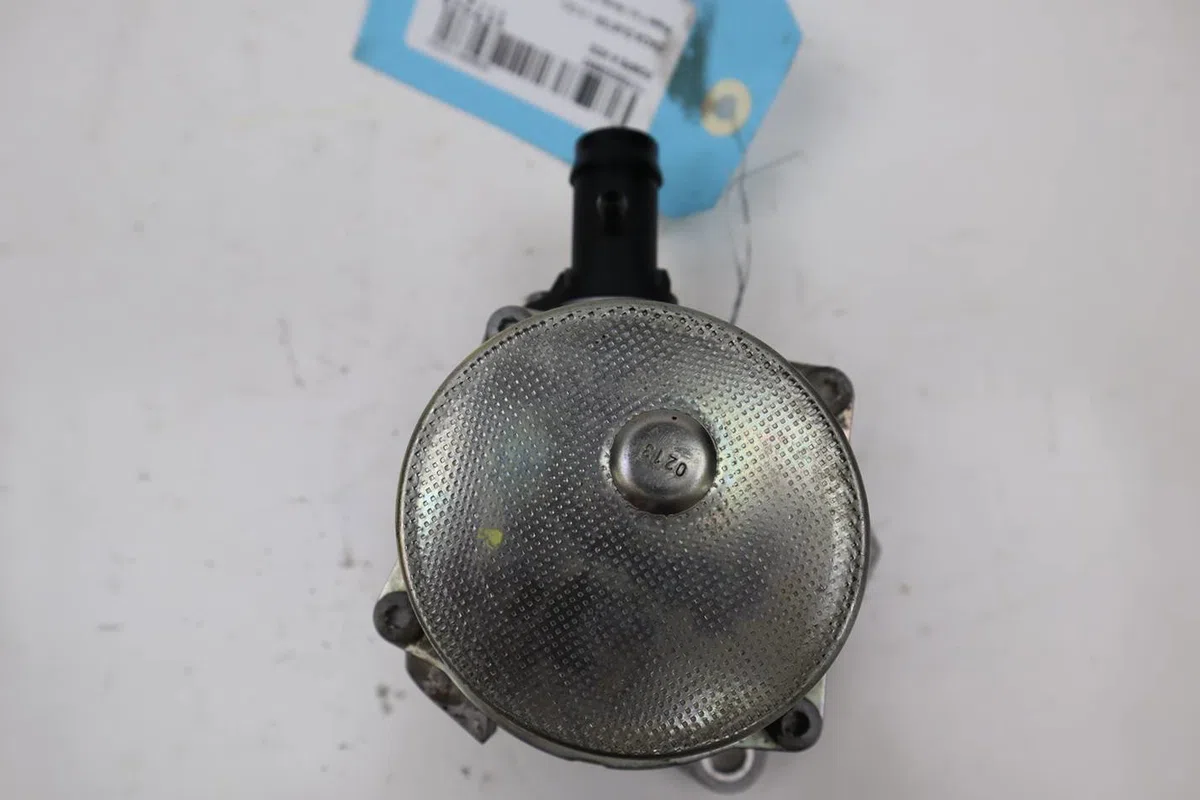 Pompe a vide Dacia DUSTER (HS_) 1.5 dci (hsmc) (2010-2018) occasion