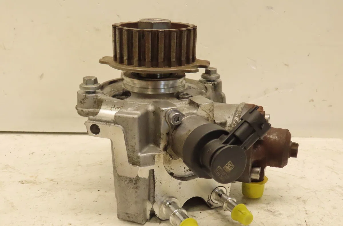 Pompe injection diesel Peugeot 3008 Monospace (0U_) 1.6 bluehdi 120 (2014-2016) occasion