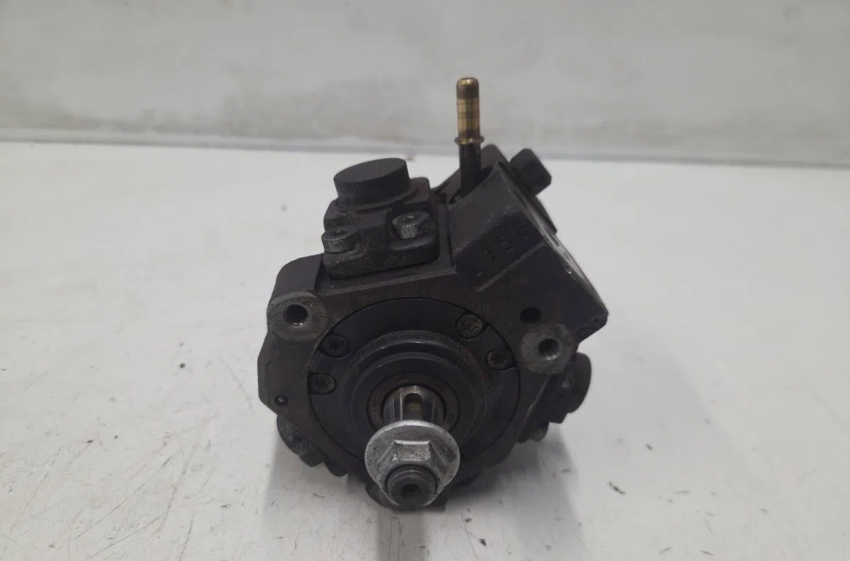 Pompe injection diesel RENAULT MEGANE 3 PHASE 1 occasion