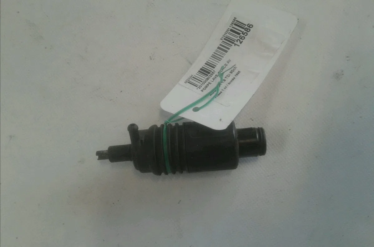 Pompe lave-glace avant Audi A4 B5 (8D2) 1.9 tdi (1995-2000) occasion