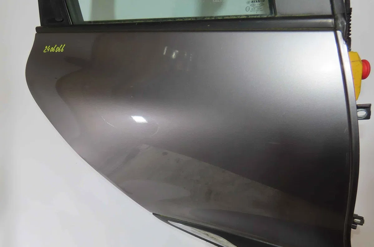 Porte arrière droite RENAULT CLIO IV occasion