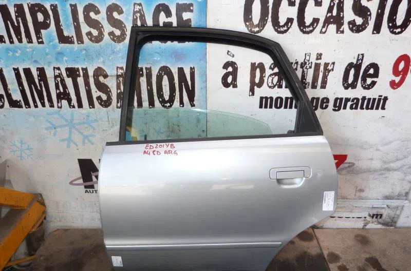 Porte arrière gauche AUDI A4 1 PHASE 1 occasion