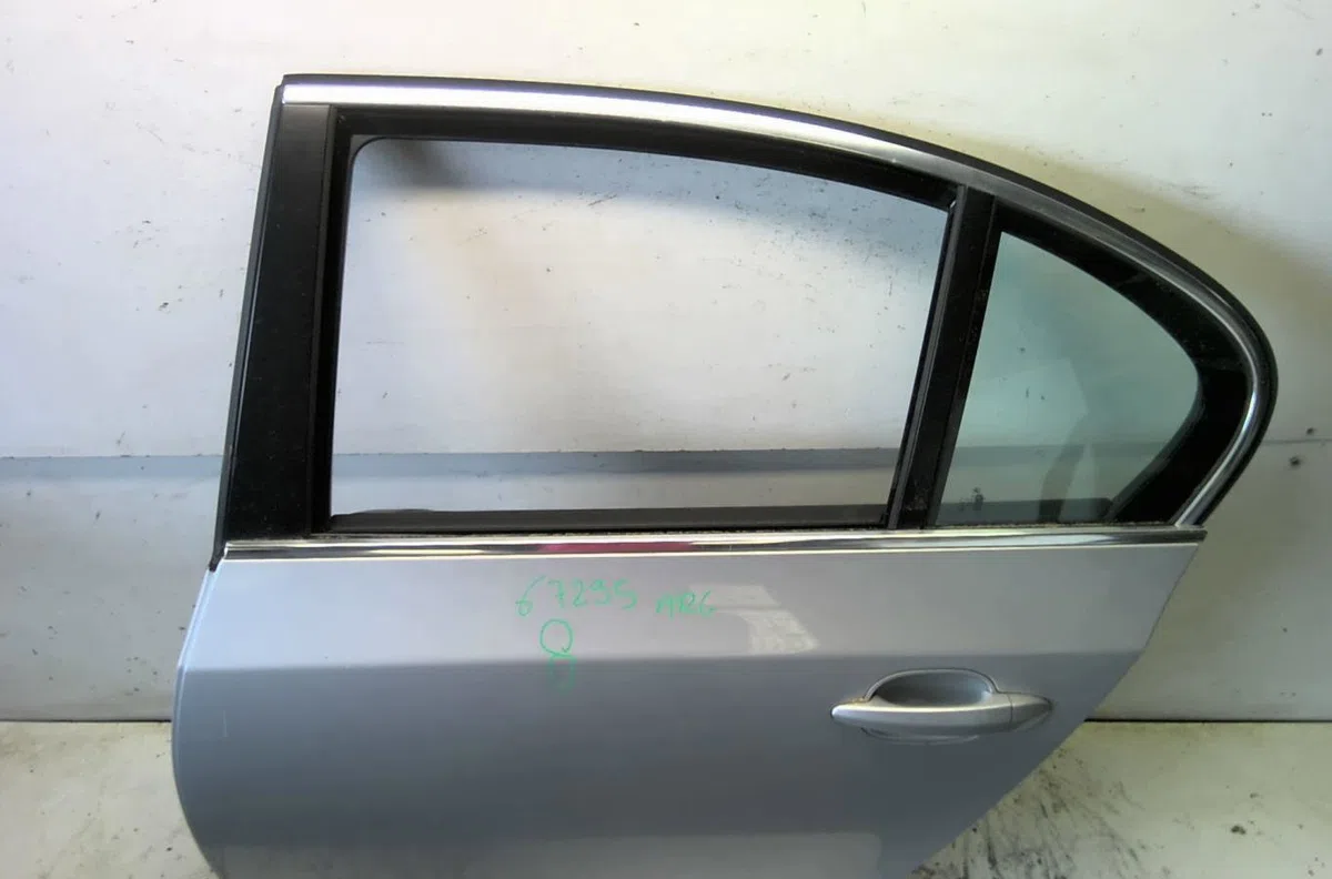 Porte arrière gauche Bmw 5 (E60) 525 d (2004-2010) occasion