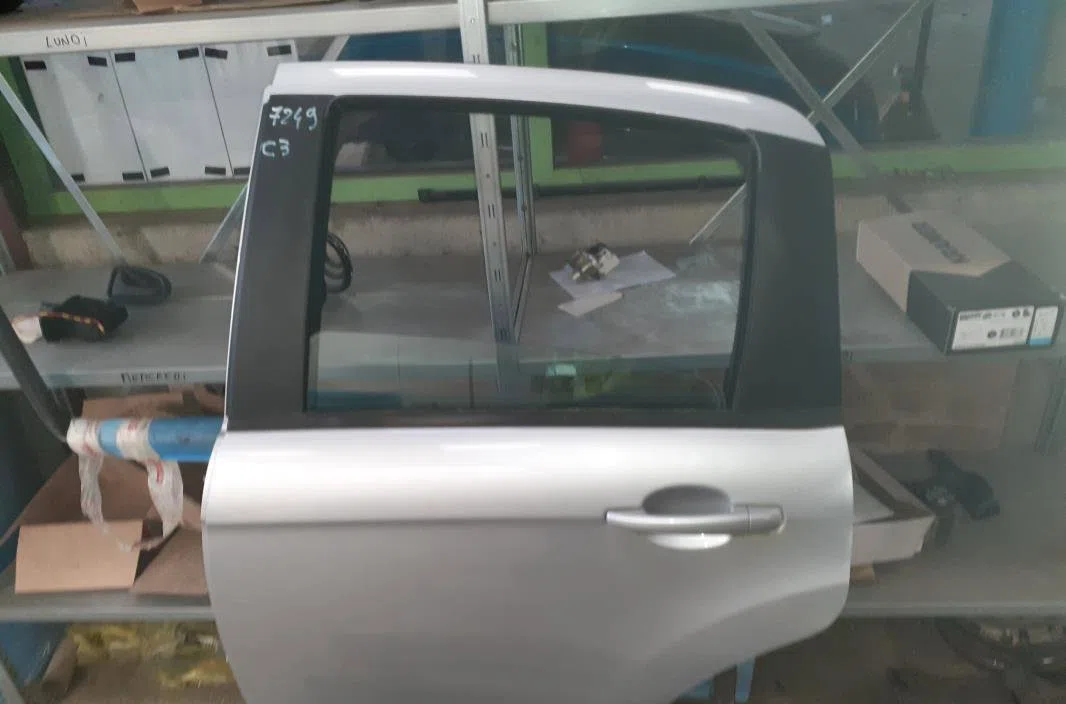 Porte arrière gauche CITROEN C3 2 PHASE 1 occasion