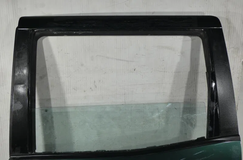 Porte arrière gauche NISSAN TERRANO 2 PHASE 2 occasion