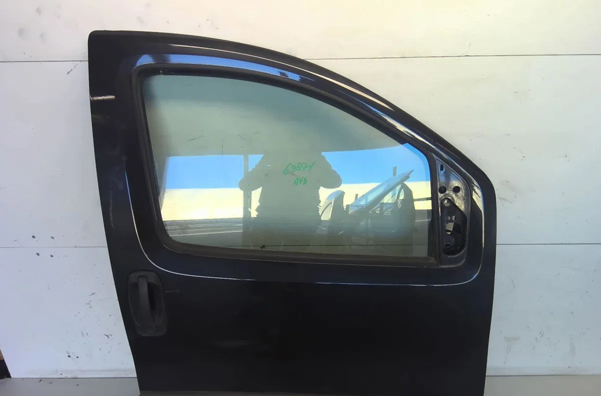 Porte avant droite Citroen NEMO Monospace 1.3 hdi 75 (2010) occasion