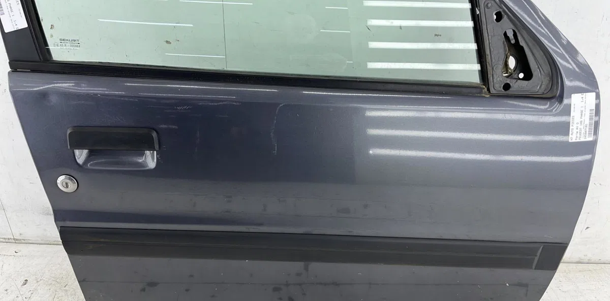 Porte avant droite PEUGEOT 106 PHASE 1 occasion