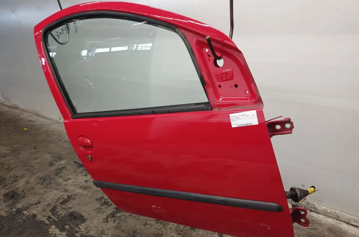 Porte avant droite PEUGEOT 107 PHASE 1 occasion