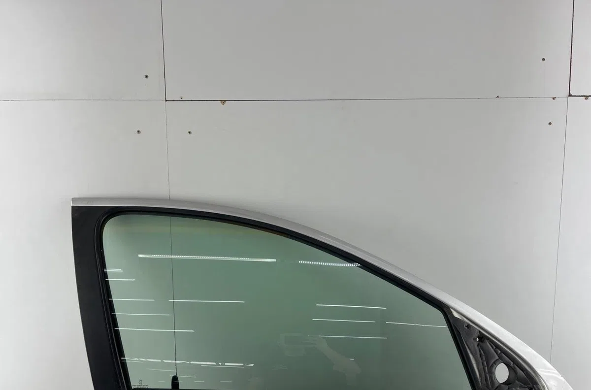 Porte avant droite PEUGEOT 206 PHASE 1 occasion