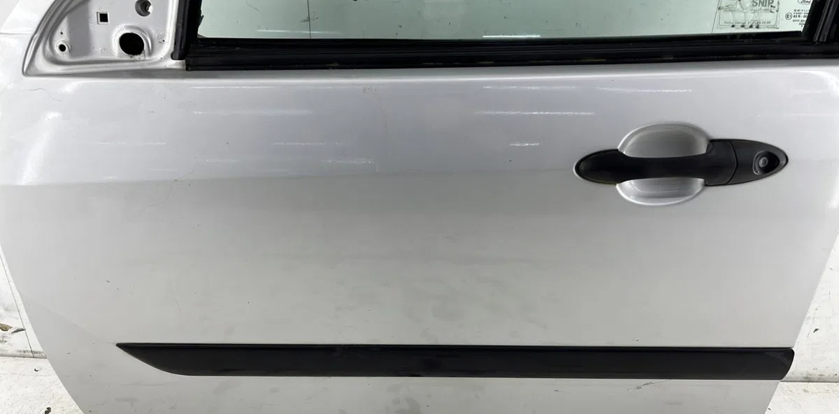 Porte avant gauche FORD FOCUS 1 BREAK occasion