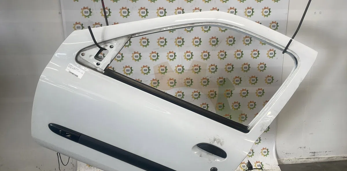 Porte avant gauche RENAULT CLIO 2 PHASE 2 occasion