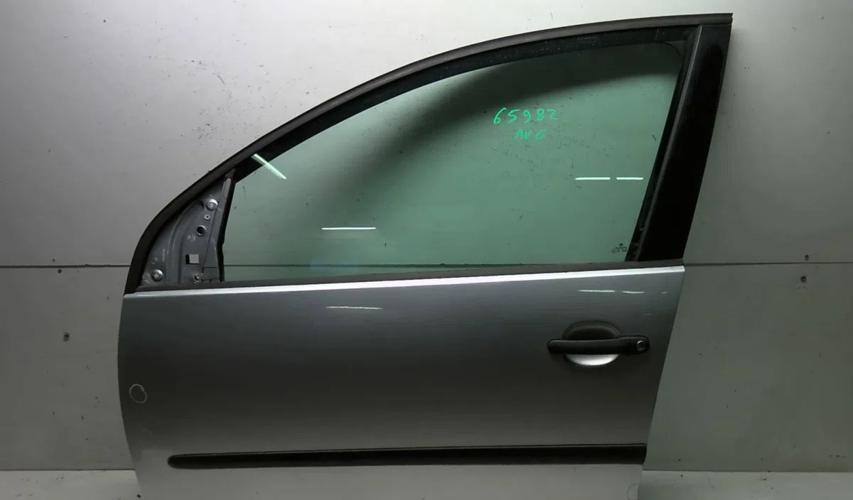 Porte avant gauche Volkswagen GOLF V (1K1) 1.9 tdi (2003-2008) occasion