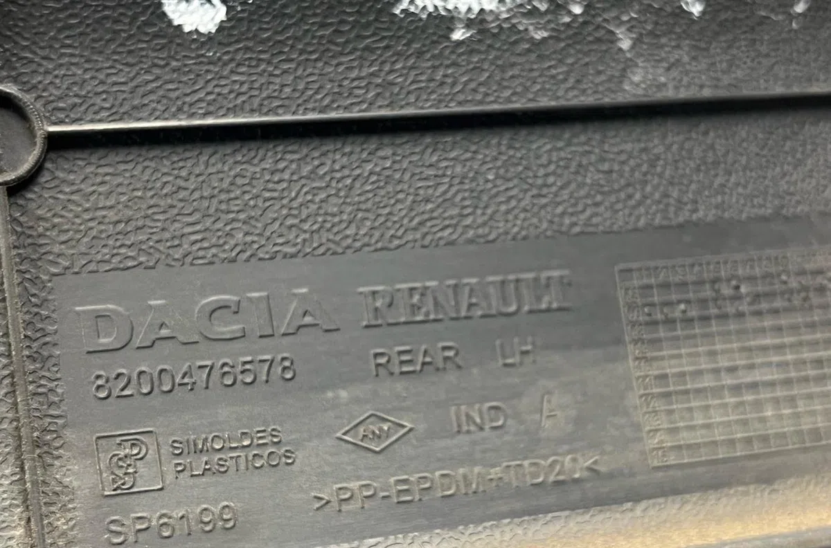Protection porte arg DACIA LOGAN MCV 1 PHASE 1 BREAK occasion