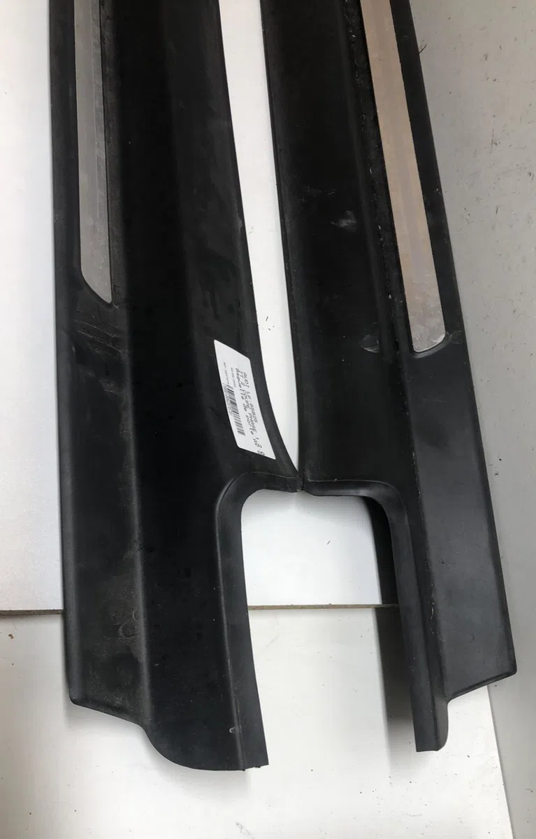 Protection porte avg AUDI TT 2 COUPE PHASE 1 occasion