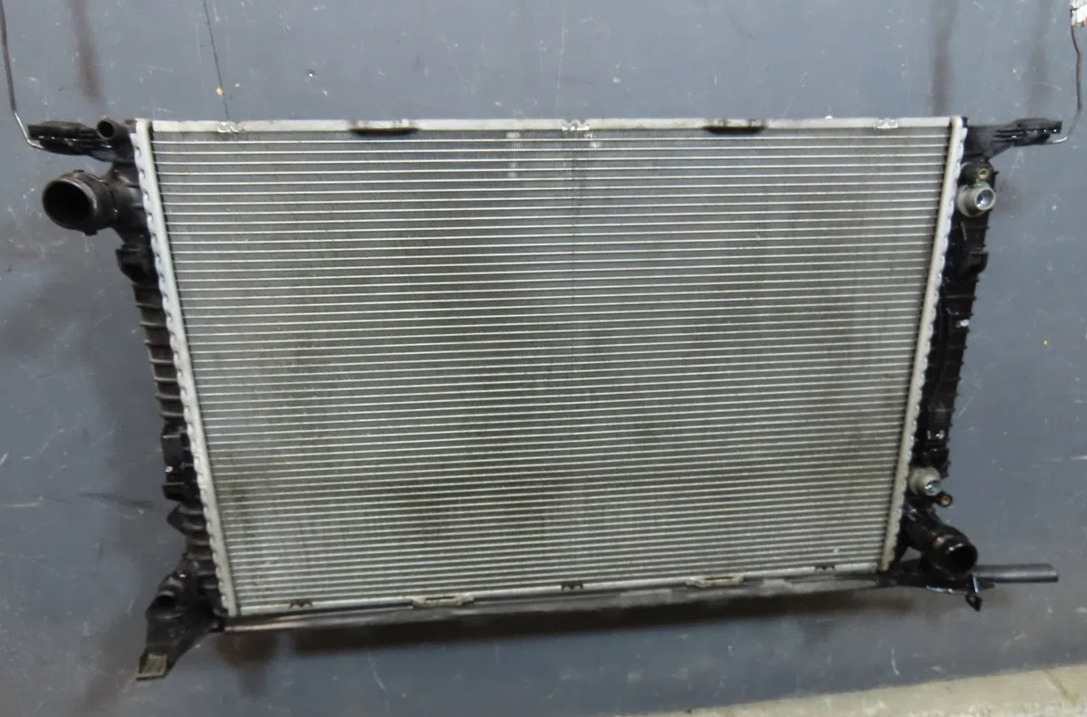 Radiateur Audi A5 Sportback (8TA) S5 quattro (2010-2017) occasion