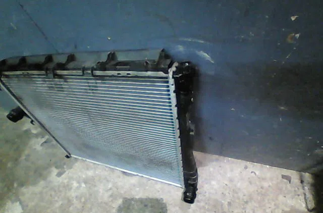 Radiateur Bmw 3 Coupé (E46) 330 cd (2003-2006) occasion