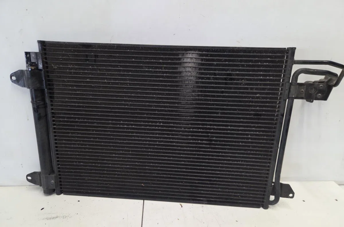 Radiateur - condenseur clim AUDI A3 2 PHASE 1 occasion