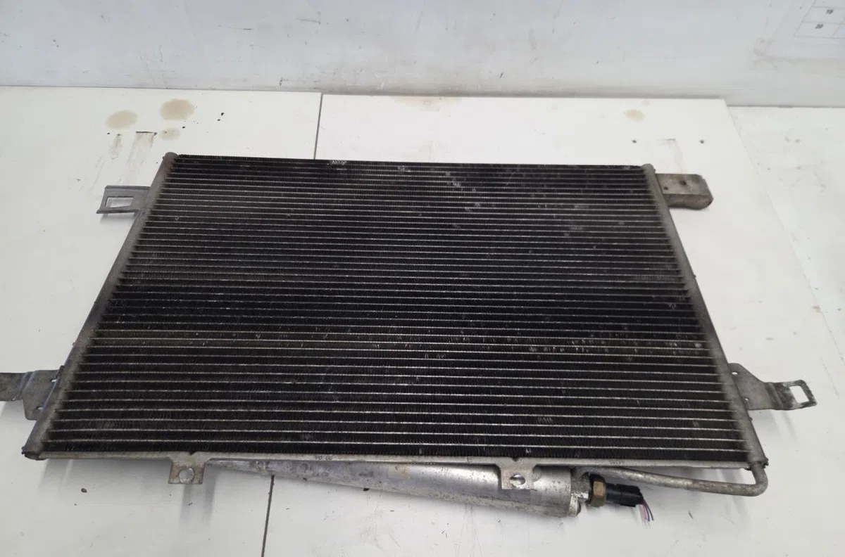 Radiateur - condenseur clim MERCEDES CLASSE A 169 PHASE 1 occasion
