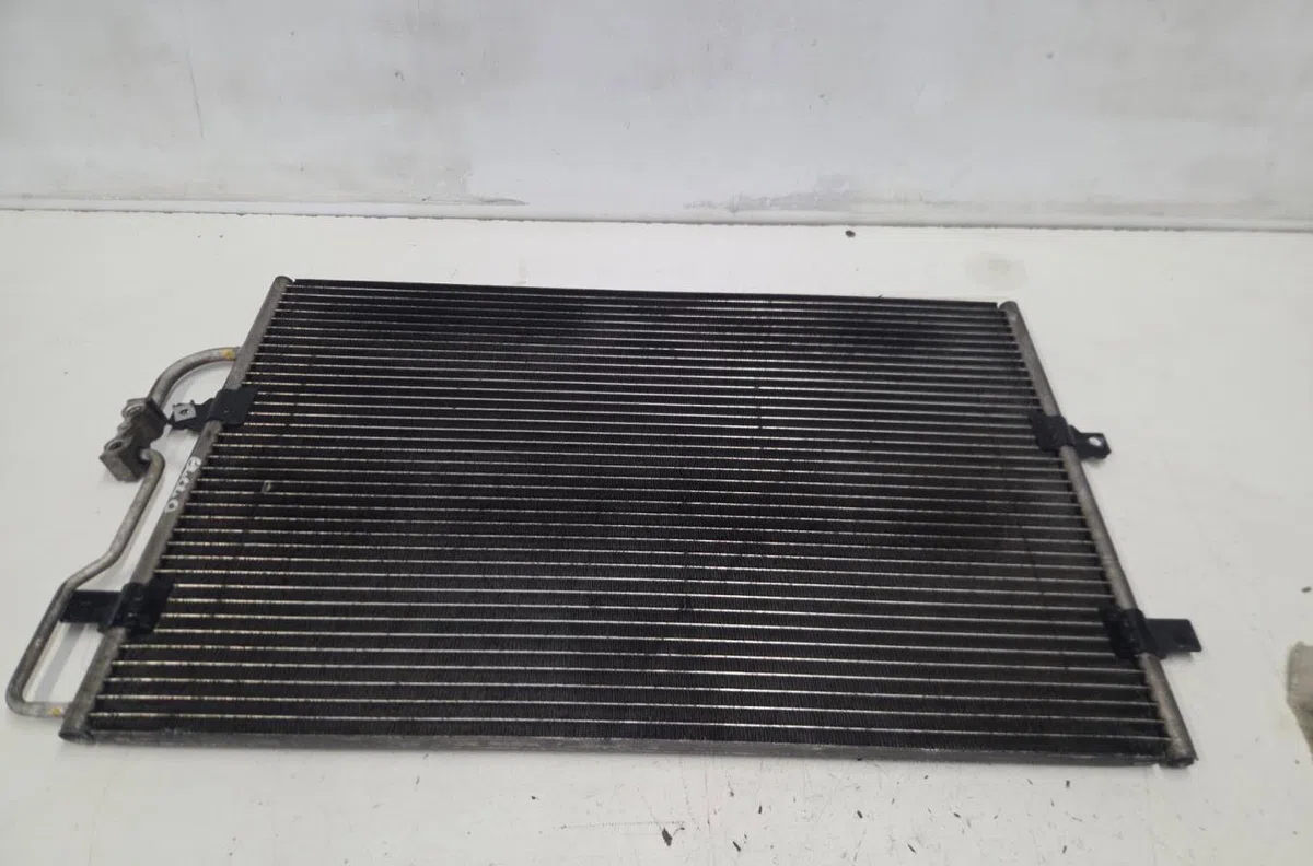 Radiateur - condenseur clim PEUGEOT EXPERT 1 PHASE 1 occasion