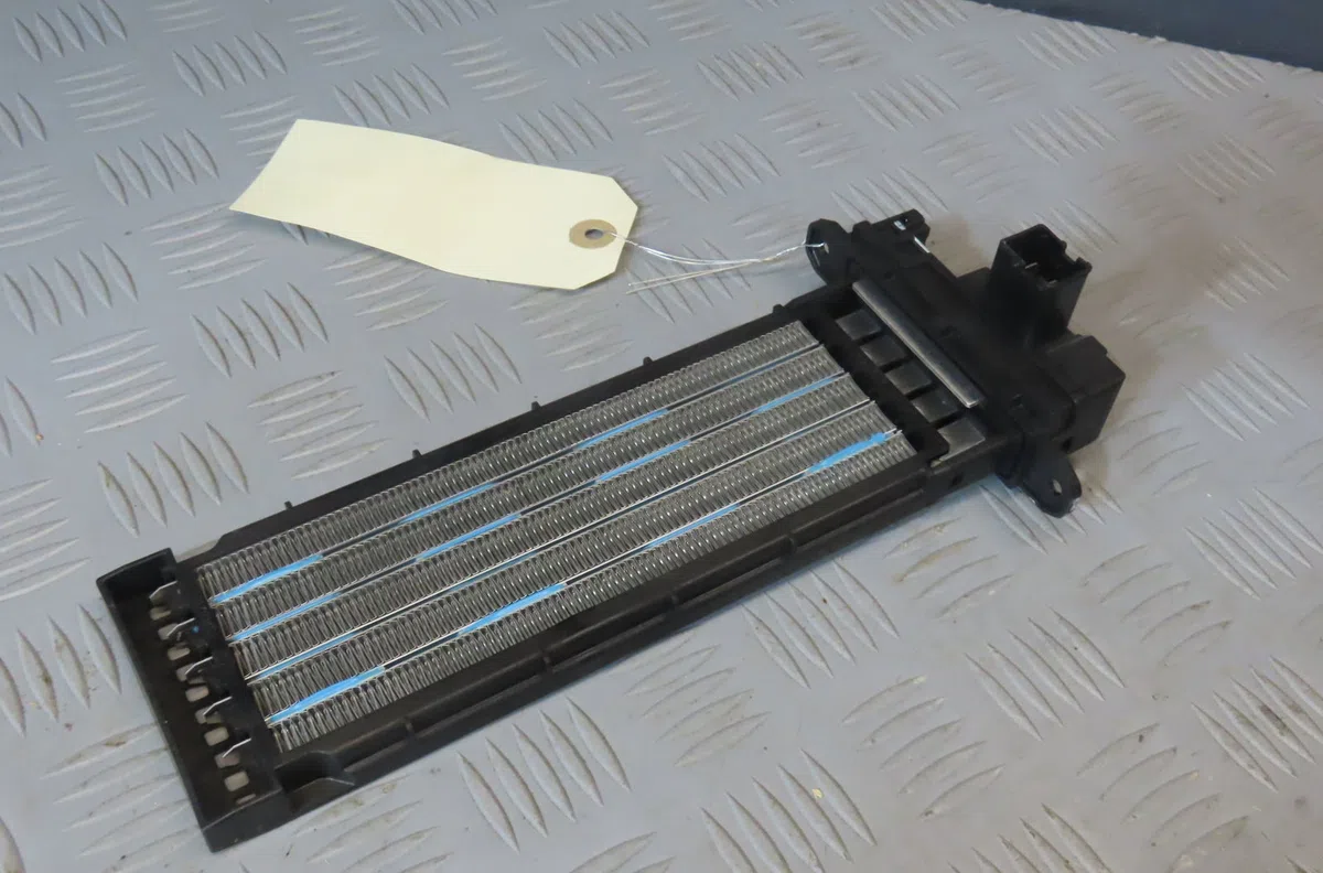 Radiateur de chauffage PEUGEOT 208 2021 occasion