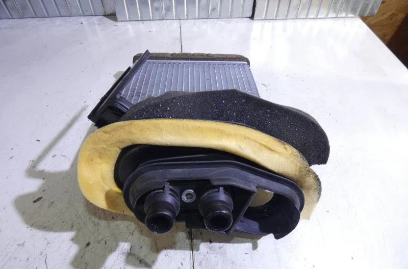 Radiateur de chauffage VOLKSWAGEN POLO 5 PHASE 1 occasion