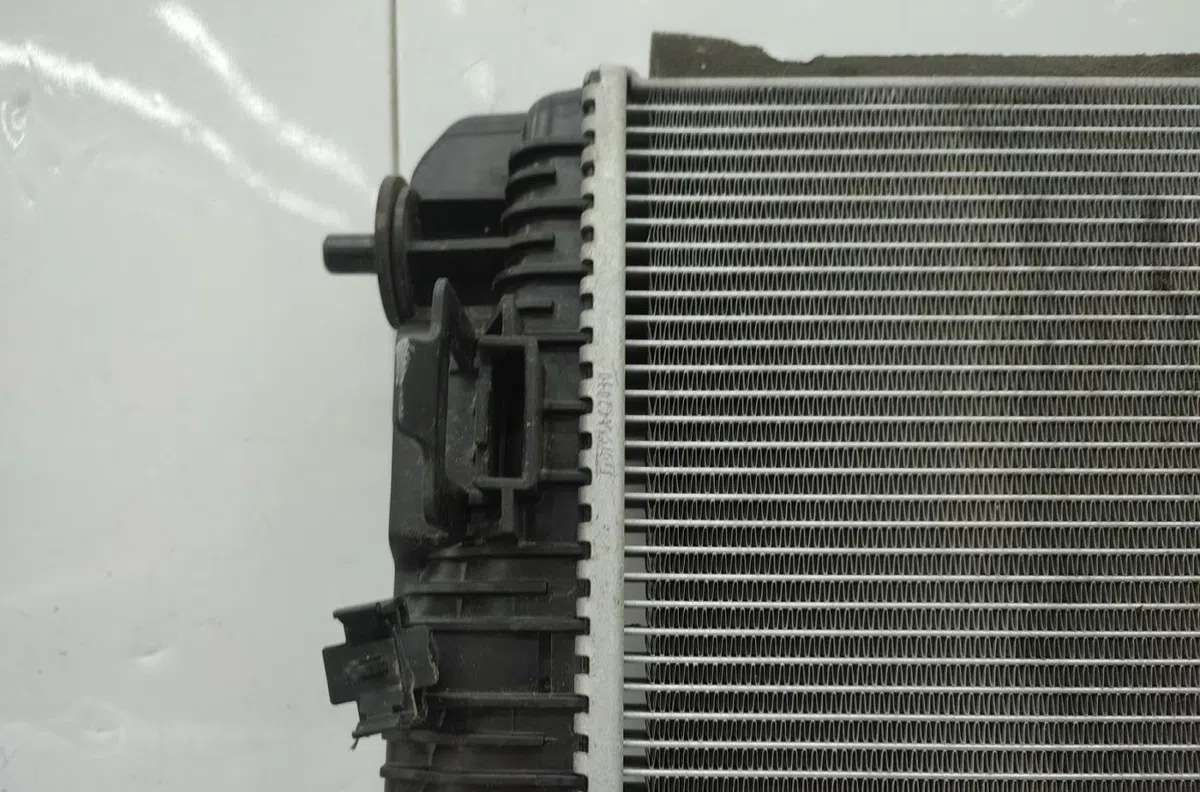 Radiateur FORD FIESTA 7 PHASE 1 occasion
