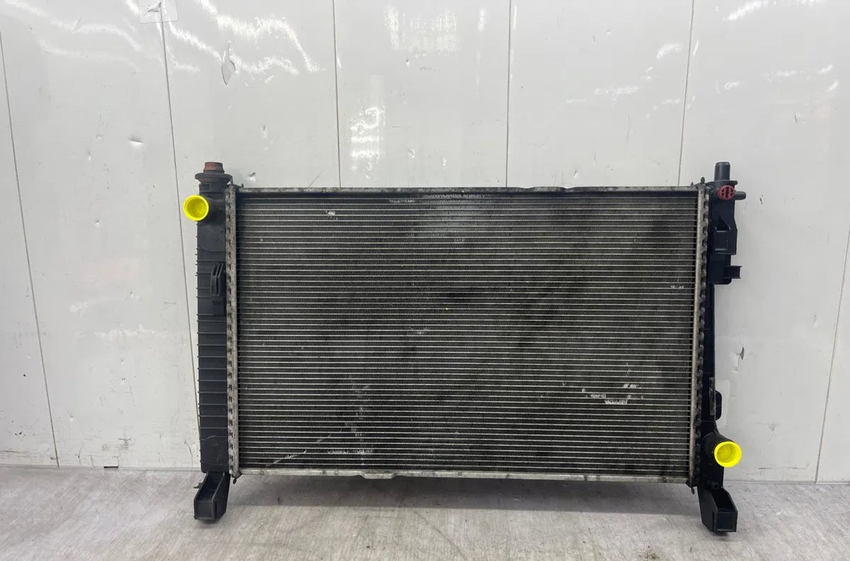 Radiateur MERCEDES CLASSE A 169 PHASE 1 occasion