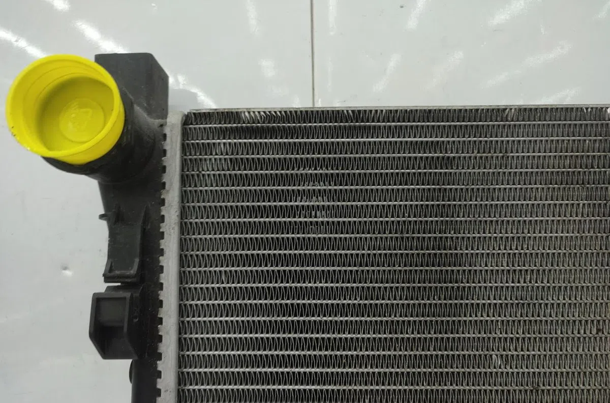 Radiateur MERCEDES CLASSE C 203 PHASE 1 occasion