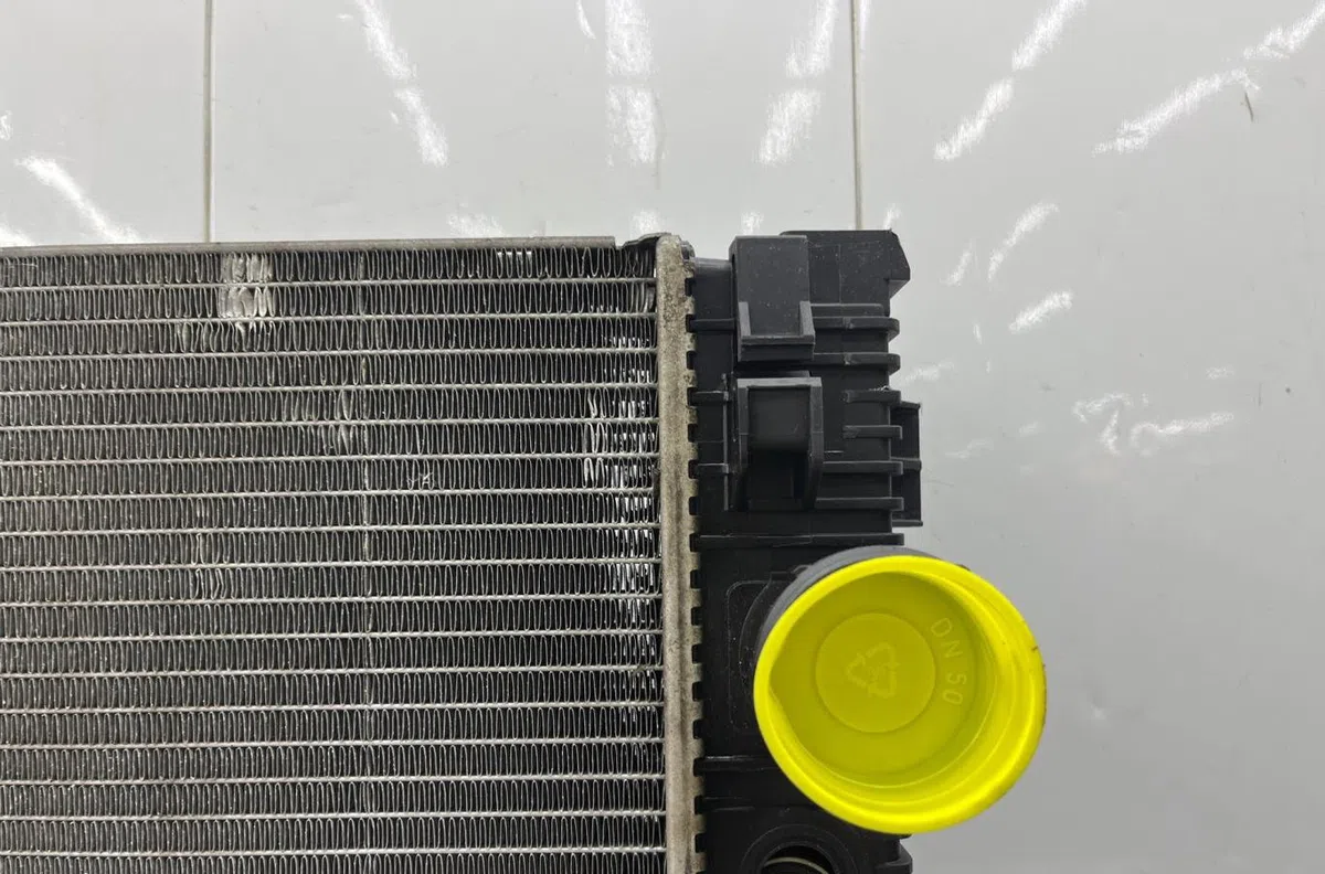 Radiateur MERCEDES CLASSE C 204 PHASE 1 occasion
