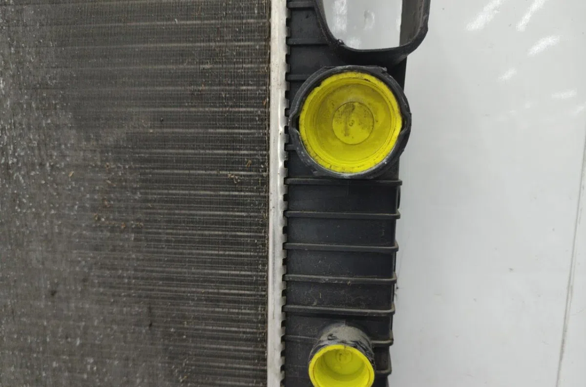 Radiateur MERCEDES CLASSE E 211 PHASE 1 occasion
