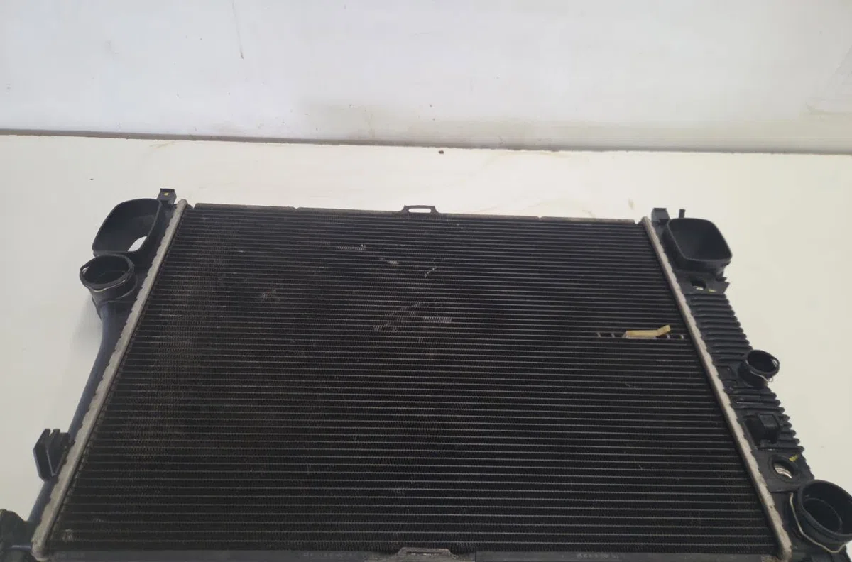 Radiateur MERCEDES CLASSE S 221 PHASE 1 occasion