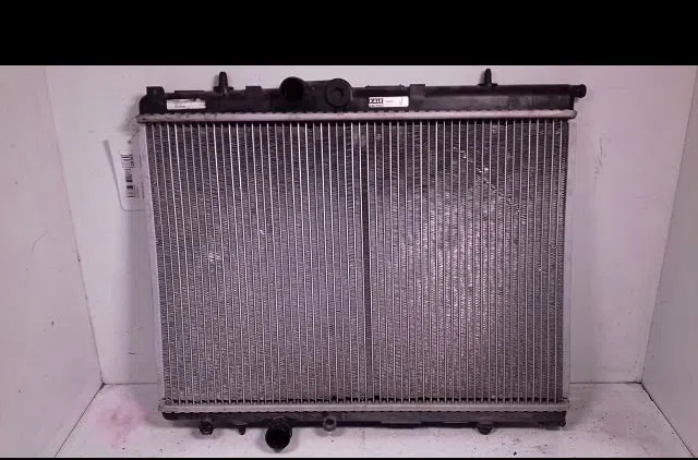 Radiateur Peugeot 307 (3A-C) 1.4 16v (2003-2007) occasion