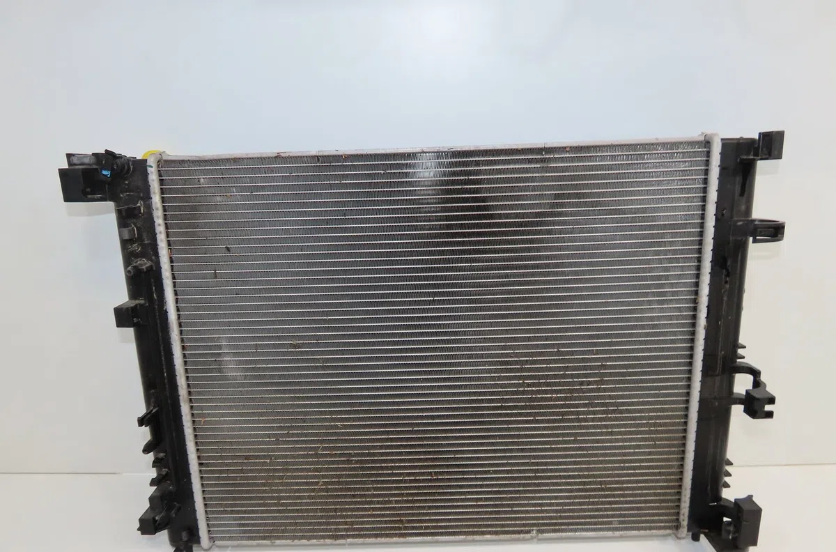 Radiateur Renault CLIO V (B7_) 1.0 lpg (b7mt) (2019) occasion
