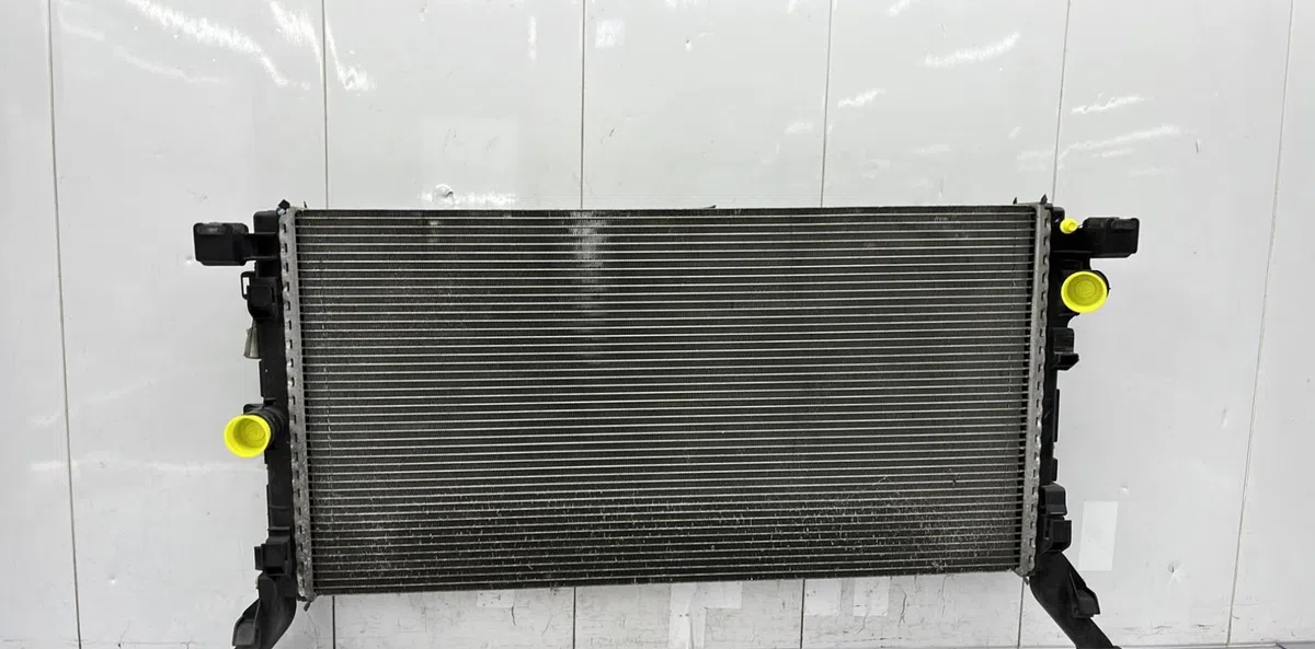 Radiateur RENAULT LAGUNA 3 PHASE 1 occasion