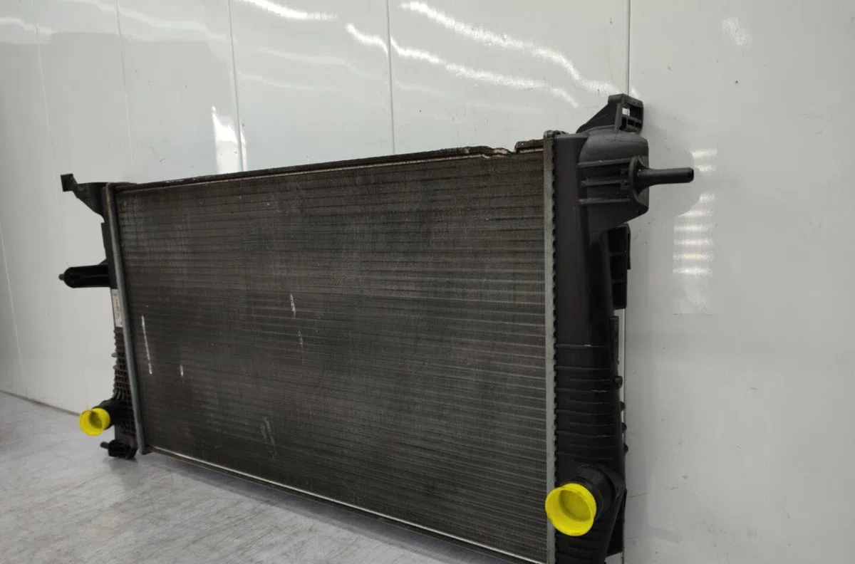 Radiateur RENAULT MEGANE 3 PHASE 2 occasion