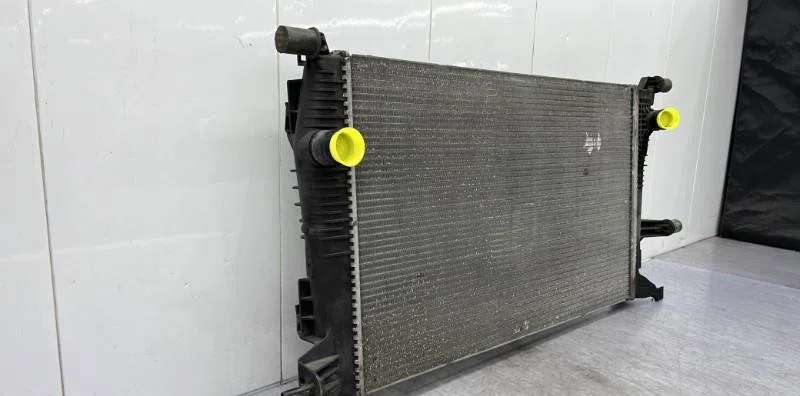 Radiateur RENAULT SCENIC 3 PHASE 1 occasion