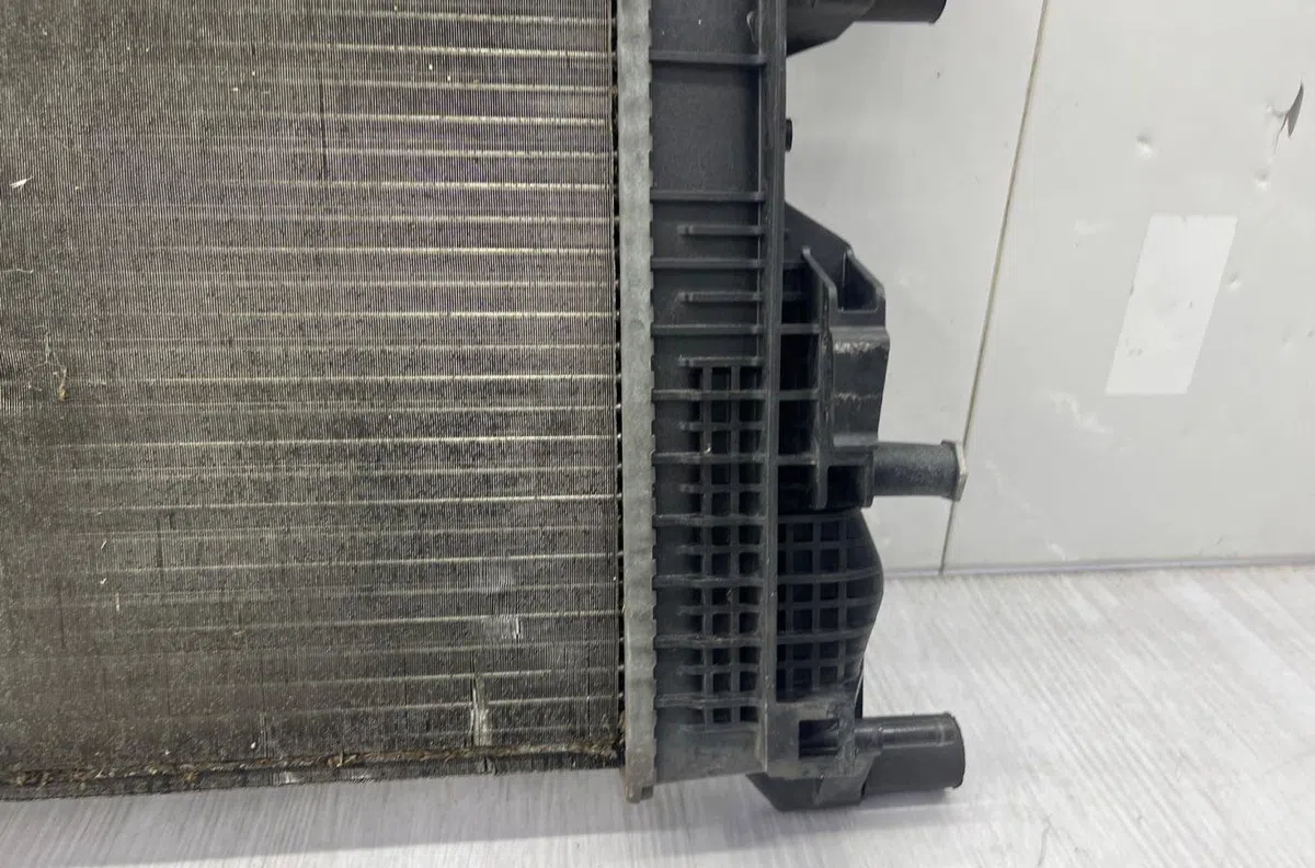 Radiateur RENAULT SCENIC 3 PHASE 3 occasion