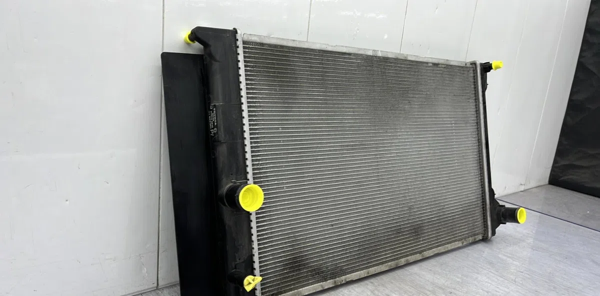 Radiateur TOYOTA VERSO PHASE 1 occasion